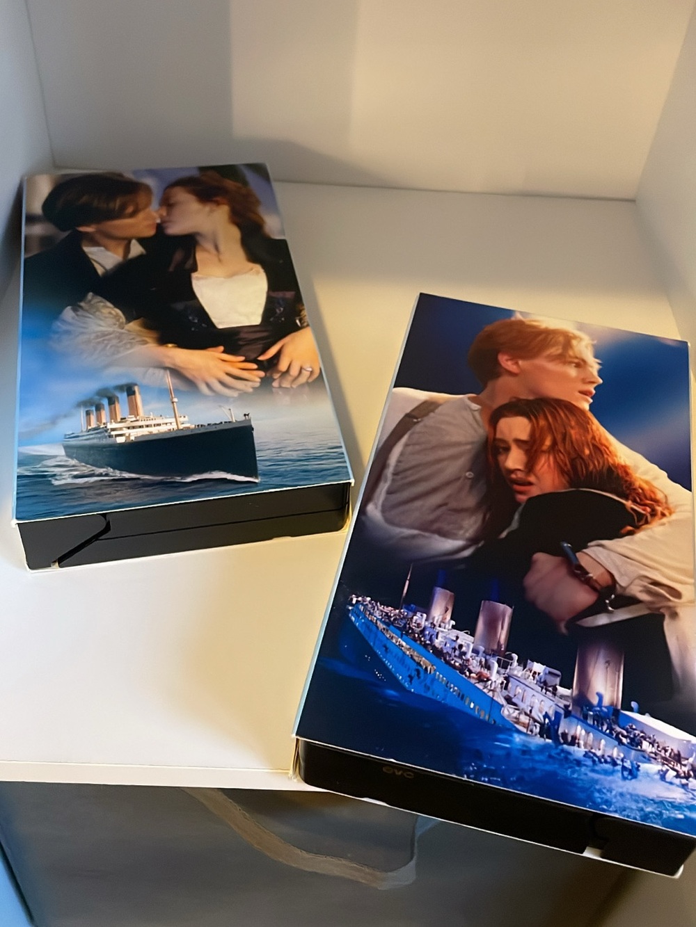 1998 Vintage Titanic VHS 2-Tape Set - Picture 7 of 9